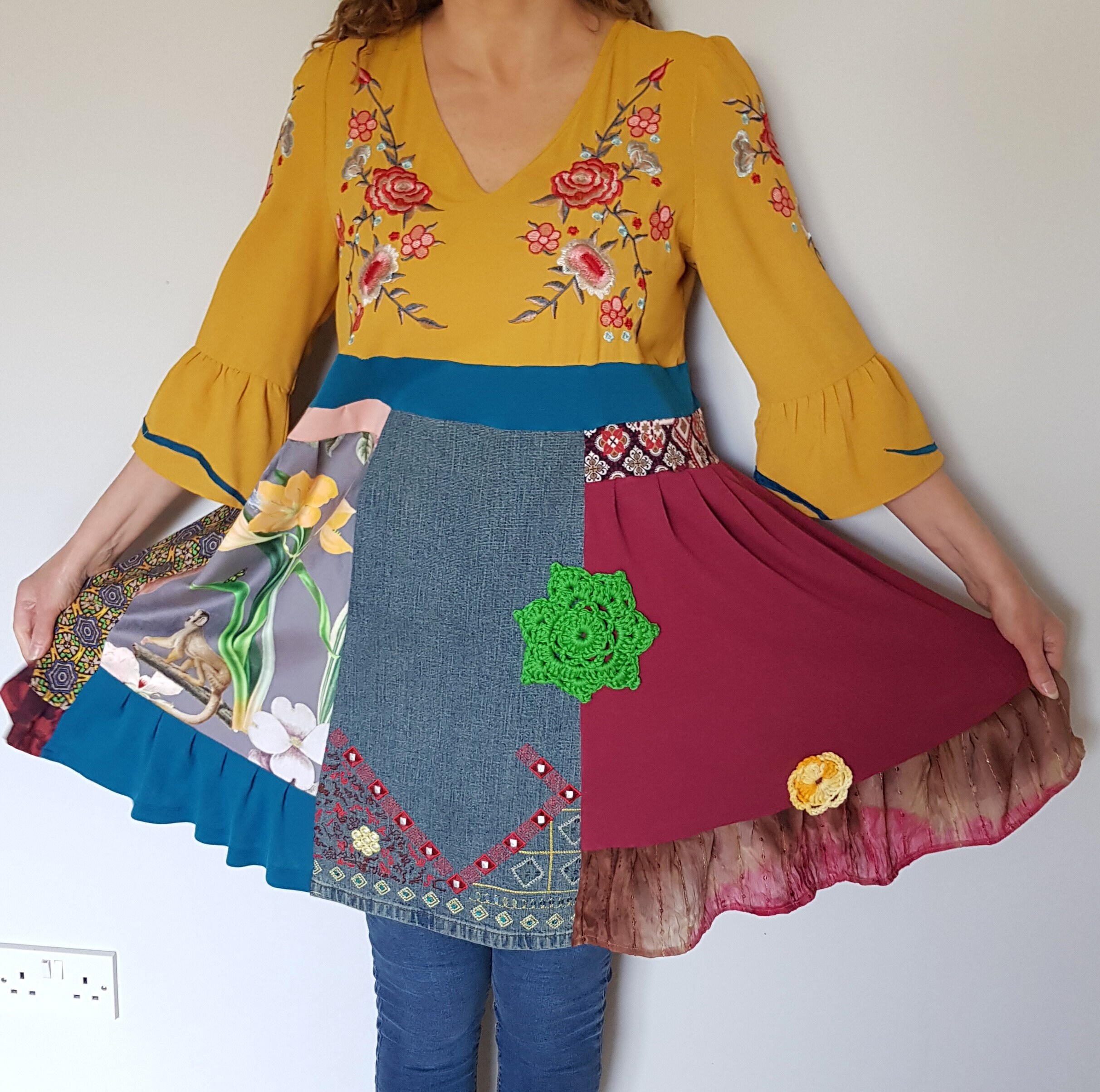 Upcycled Y2K Vintage Jeans: Dark Blue Denim with Patches main image 1