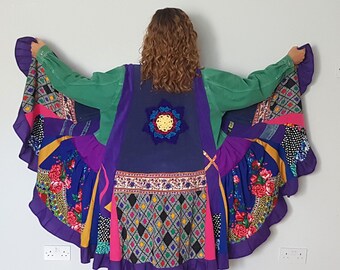 Cappotto arcobaleno, spolverino in denim riciclato, abbigliamento taglie forti per donna, moda boho da donna