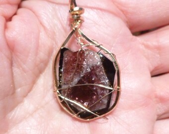 Beautiful pendant with a large tourmaline slice - 14k rolled gold - dark pink gem -