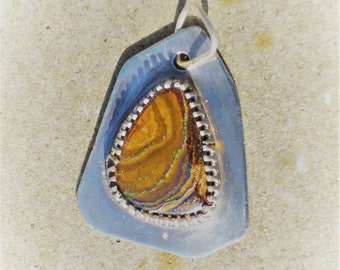 Boulder opal pendant - Australian gem -