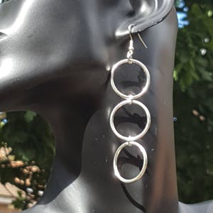 Large triple hoop earrings with sterling silver earring hooks • Funky hoop earrings with silver rings in a 60s chainmaille style
