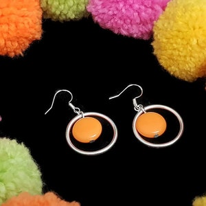 Bright orange geometric earrings • Funky earrings with large hoops and acrylic beads