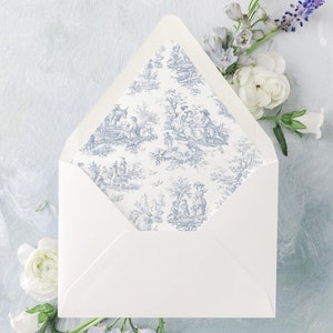 Enveloppes doublées Toile de Jouy française, enveloppes de faire-part de mariage anciens beaux-arts, élégants protège-enveloppes bleu poudré, « Toile Annabelle »