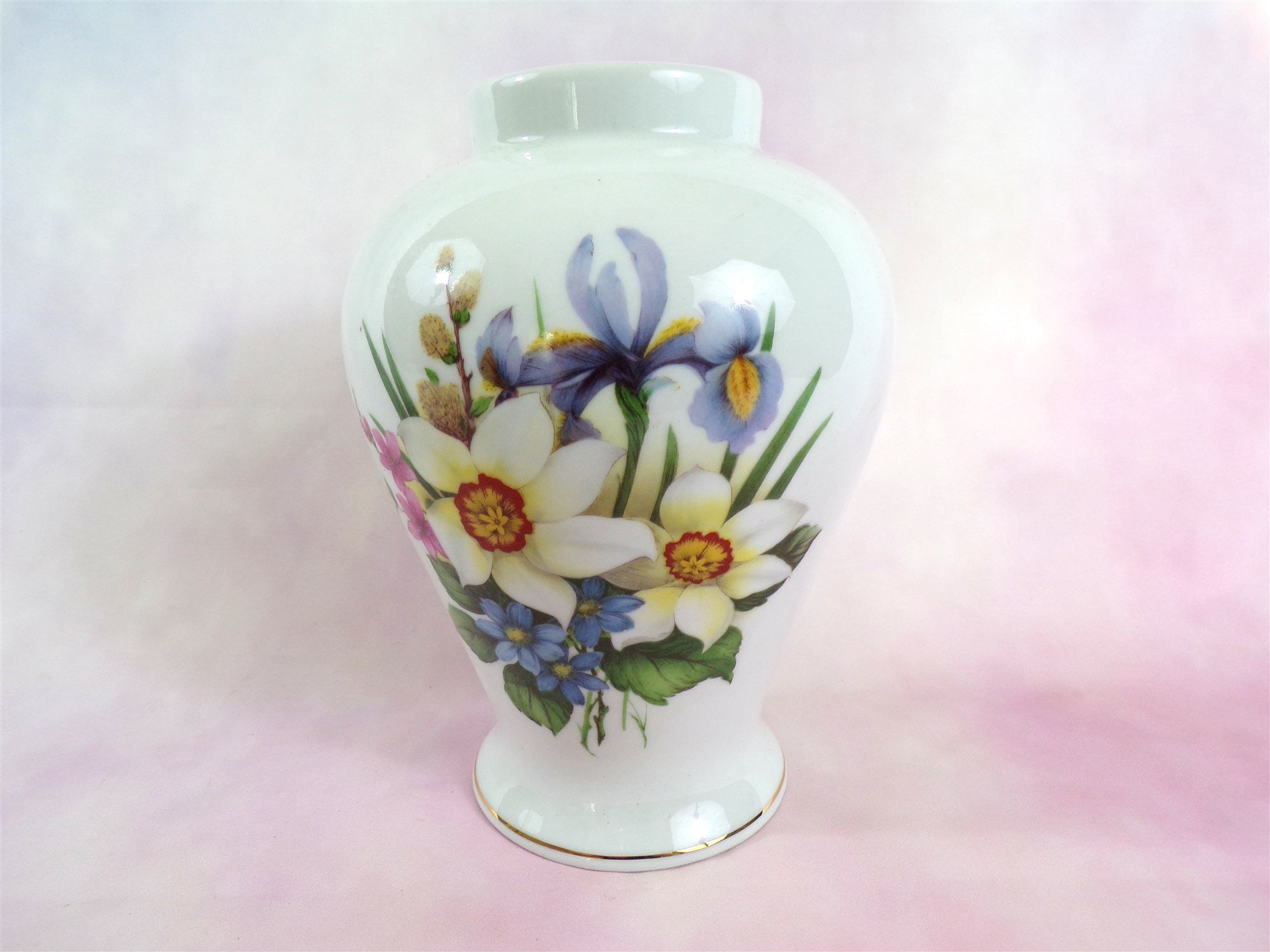 Vase en Porcelaine de Limoges, Décor Fleurs, Narcisse et Lys, Shabby Chic