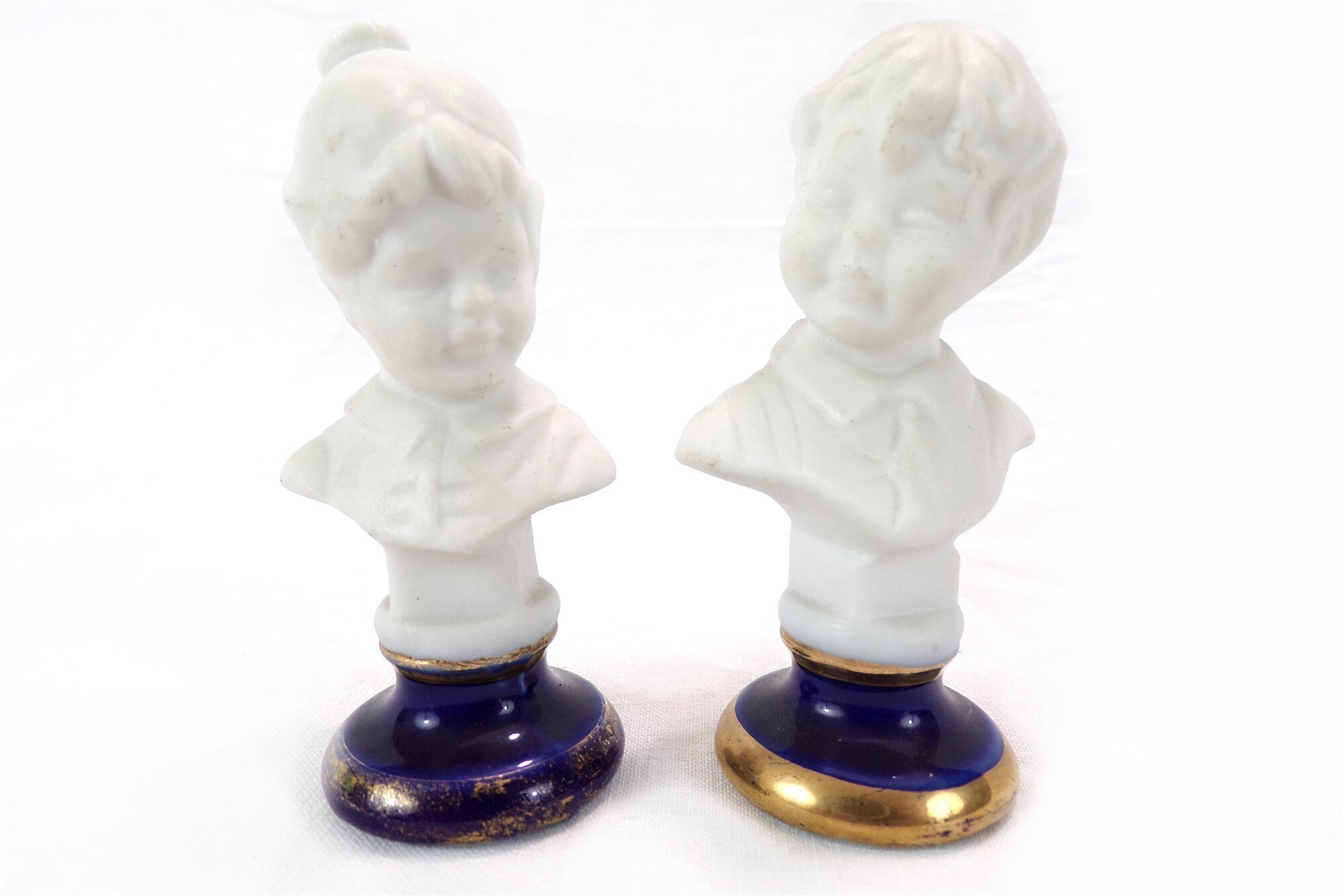Paire de Bustes d'enfant en Biscuit et Porcelaine Collection Vintage France Idée Cadeau Noël