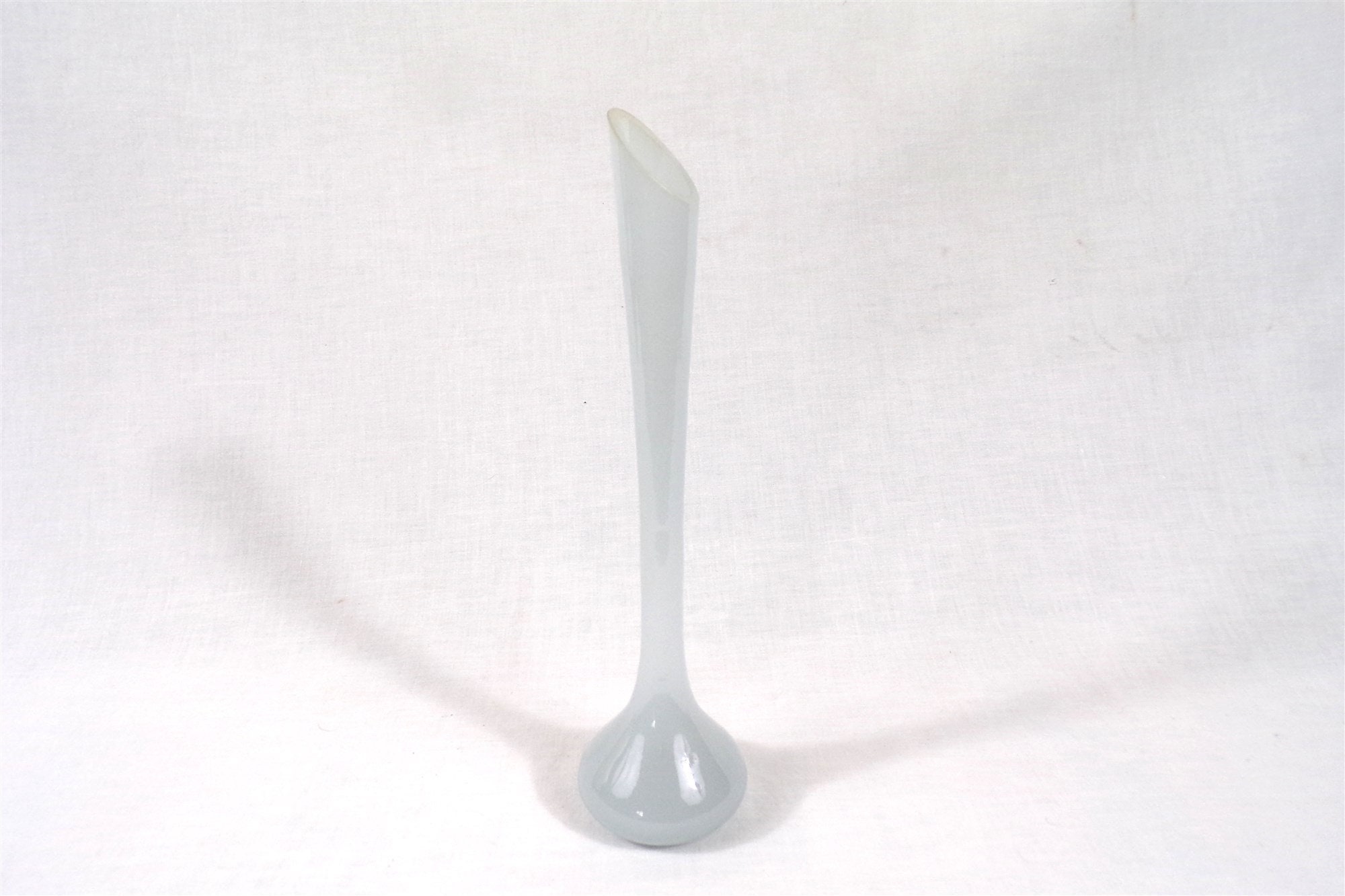 Vase Vintage en Opaline Couleur Gris Bleuté, France Collection, Idée Cadeau