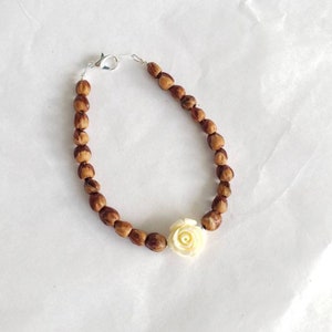 Navajo Juniper Berry Seed Bracelet/Anklet with White Rose