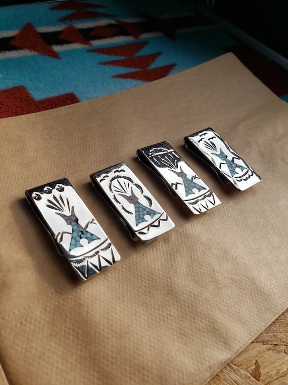 Family Of Teepees Vintage Native American Navajo Turquoise Sterling Silver Bracelet Family Of Teepees Vintage Native American Navajo Turquoise Sterling Silver Bracelet