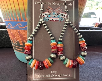 Bunte Spiny Oyster Shell mit Türkis und Sterling Runde Perlen Navajo aufgereiht