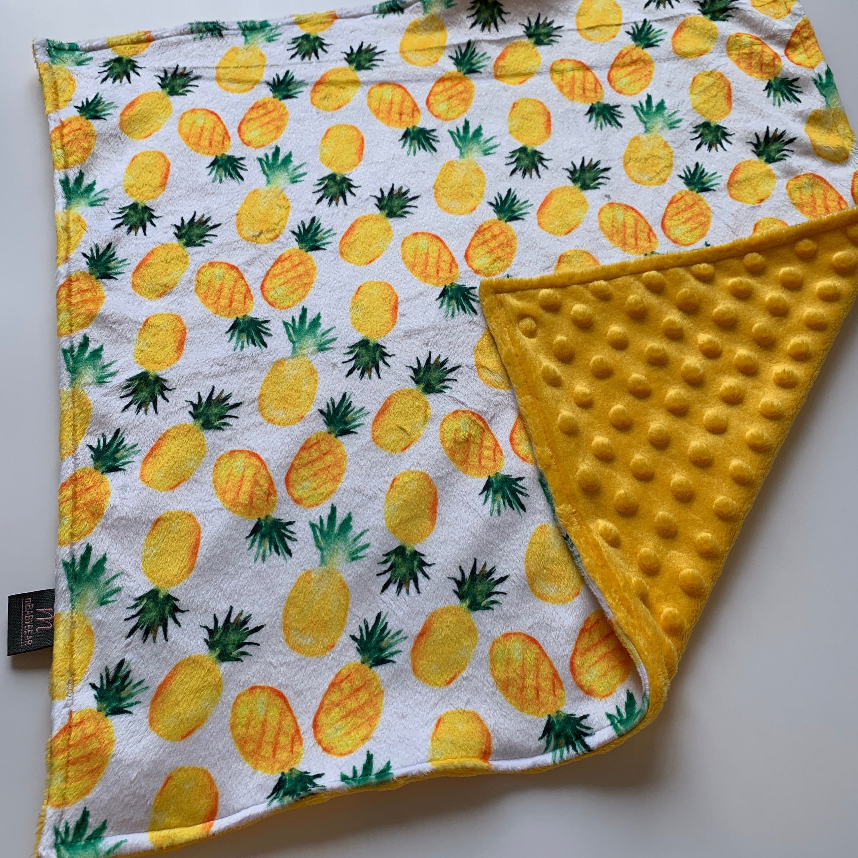 Pineapple security blanket deals