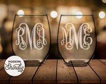 Script Monogram 3 Initial Etched Wine, Whiskey and Beer Glasses, Initial Names and Date, pair of glasses, wedding gift, personalized glass