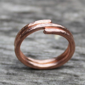 Minimalist Copper Ring, Hammered Band Copper Ring, Textured Ring, Healing Copper Rings, thumb ring, midi ring, stackable ring, wedding band