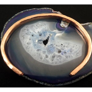 One Solid Copper Cuff bracelet, Copper Bangle, Bracelet Hand Hammered Extra Heavy Gauge image 3