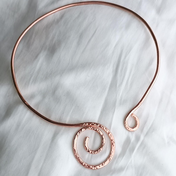 Small Spiral Copper Open Collar Necklace,  Copper Asymmetrical Hand Hammered Collar Necklace, Collar Statement Necklace, Easy To Put On