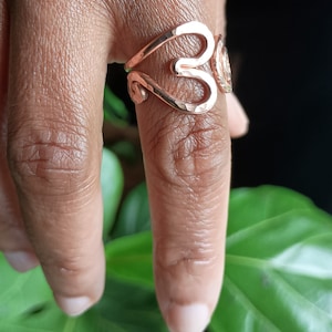 Adjustable Women&#39;s Heart Copper Ring Hammered Everyday Copper Minimalist Love Design Copper Ring for Large Knuckles Due To Arthritis Pain