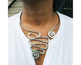 Silver Open Collar Necklace for Women, Women's silver asymmetrical collar necklace, hand hammered spiral necklace, collar statement necklace