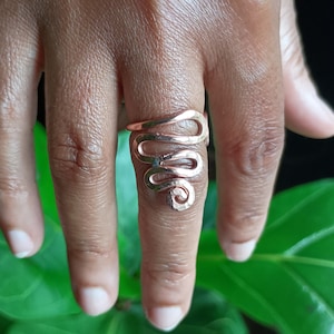 Adjustable Kundalini Design Copper Ring Hammered Copper Minimalist Swirl Design Copper Ring for Large Knuckles Due To Arthritis Pain