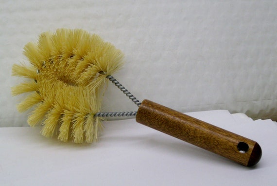 Tampico Scrub Brush With Wood Handle Vegetable Brush 