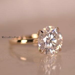6Ct Round Cut Solitaire Moissanite  Engagement Ring, 4 Prong Setting Wedding Ring 14k Solid Gold Solitaire Ring, Round Moissanite Ring