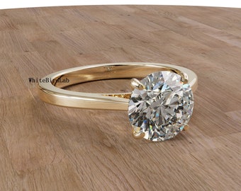 Simple & Elegant IGI Certified 2.00 Carat F/VS1 Round Brilliant Cut Lab Grown Diamond 4 Prong Solitaire Diamond 18K Gold Engagement Ring