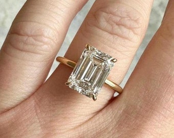 IGI Certified CVD Emerald Cut 4 Carat Lab Grown Diamond F/VS1 clarity Solitaire Emerald Diamond Handmade 4 Prong Solitaire Engagement Ring