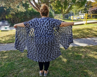 Virkad Kimonoväst, Snäckor & Diamanter Ruana, Överdimensionerad Kofta (XL-6XL), Statement-accessoar