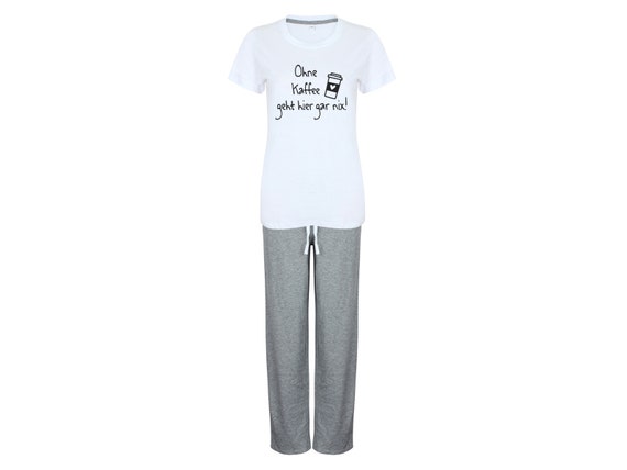 Pyjama mit Spruch Ohne Kaffee geht hier gar nix bedruckter Schlafanzug T-Shirt und Hose Set grau weiß