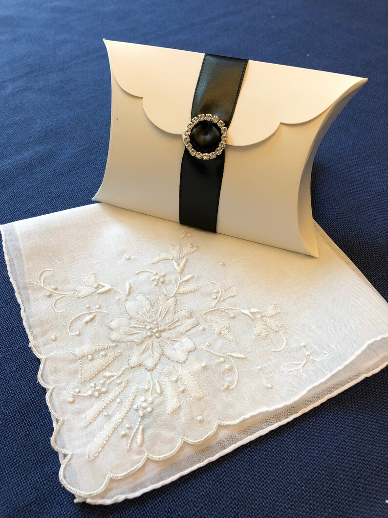 FREE SHIPPING Vintage Bridal Wedding Embroidered Handkerchief Something Old Linen Cotton Something Blue Hankies Shower Gift Blue Hanky