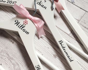 3 x Personalised Wedding Hanger - Wedding Dress Hanger - Wedding Gift - Bridal Party - Bridesmaid - Maid of Honour - Bride & Groom - Custom