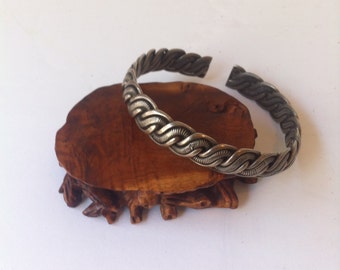 Vintage - Chino - Pulsera de boda - Joyería tradicional china - Pulsera de tono plateado - Diseño trenzado