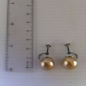Vintage - Screw-on - Large Faux  Pearl Earrings - 15mm - Retro