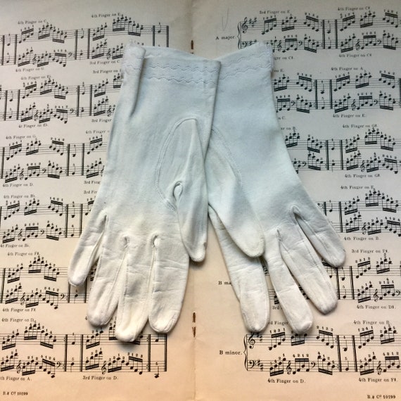 VINTAGE - Doeskin Gloves - 6 1/2 - SMALL - Boulto… - image 5