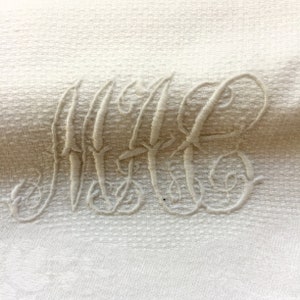 Vintage LINEN TOWEL MAC Monogram Tuck Linen Vintage Powder Room Victorian Decor Housewarming Gift Hostess Gift image 3