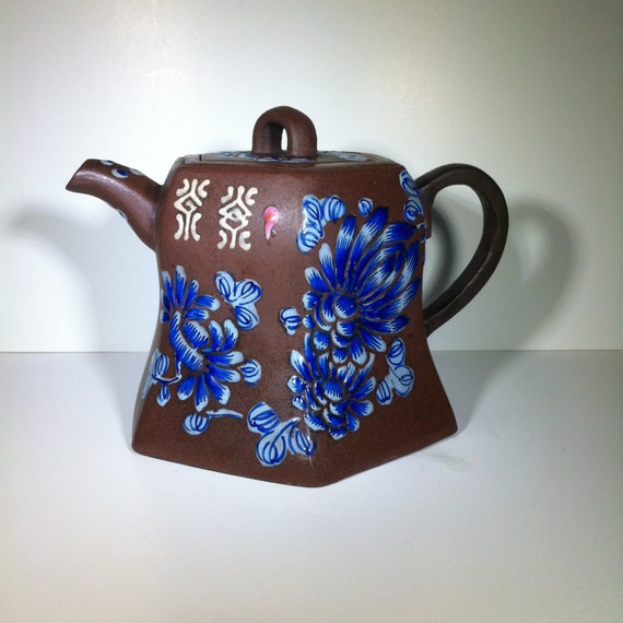 Chinese Collection Yixing Zisha Pottery Hand Carving Plum blossom Teapot 210cc
