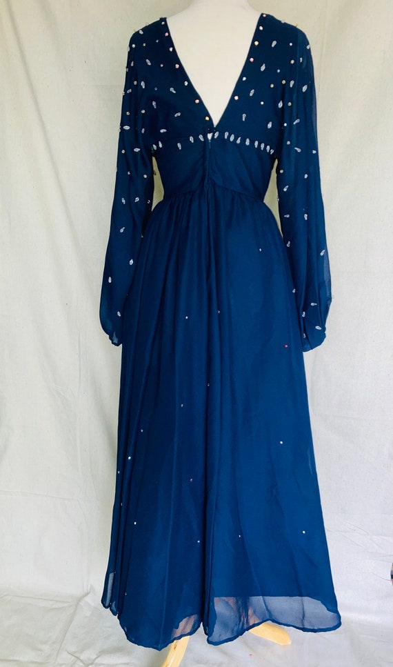 Vintage Navy blue Evening gown adorned with gems.… - image 4