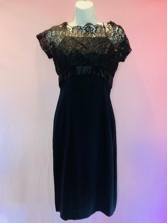 Vintage 50s Black Lace Cocktail Evening dress siz… - image 3