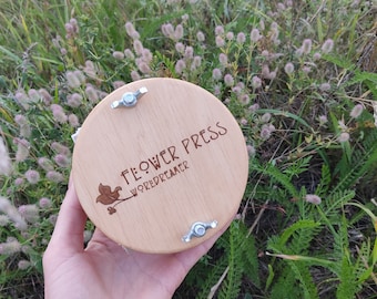 Flower press, Pocket Plant Press, Botanical Press, Diy herbarium press, Waldorf Toy, Gift for hiker