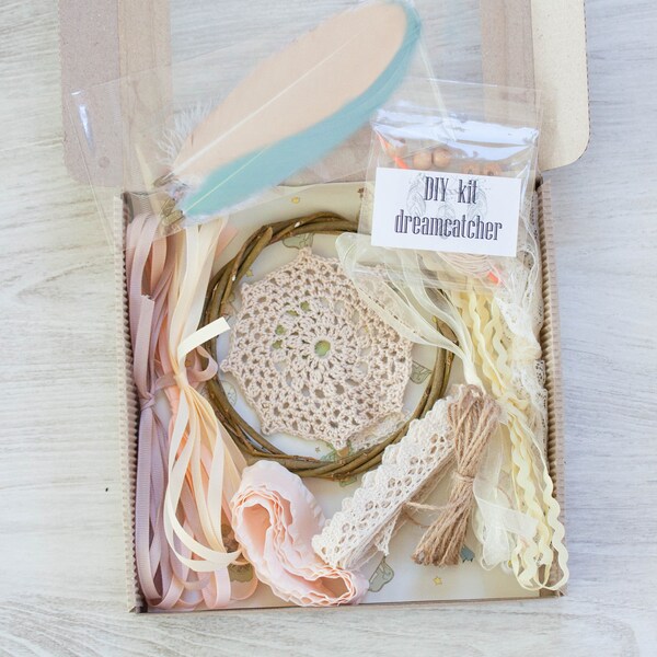 DIY kit Dreamcatcher diy craft kit willow dream catcher Doily Dreamcatcher Party Activity Favour Birthday Gift Bridesmades Party Dream Big