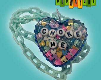 Choke Me ラインストーンネックレス 約16インチ プラスチックチェーン