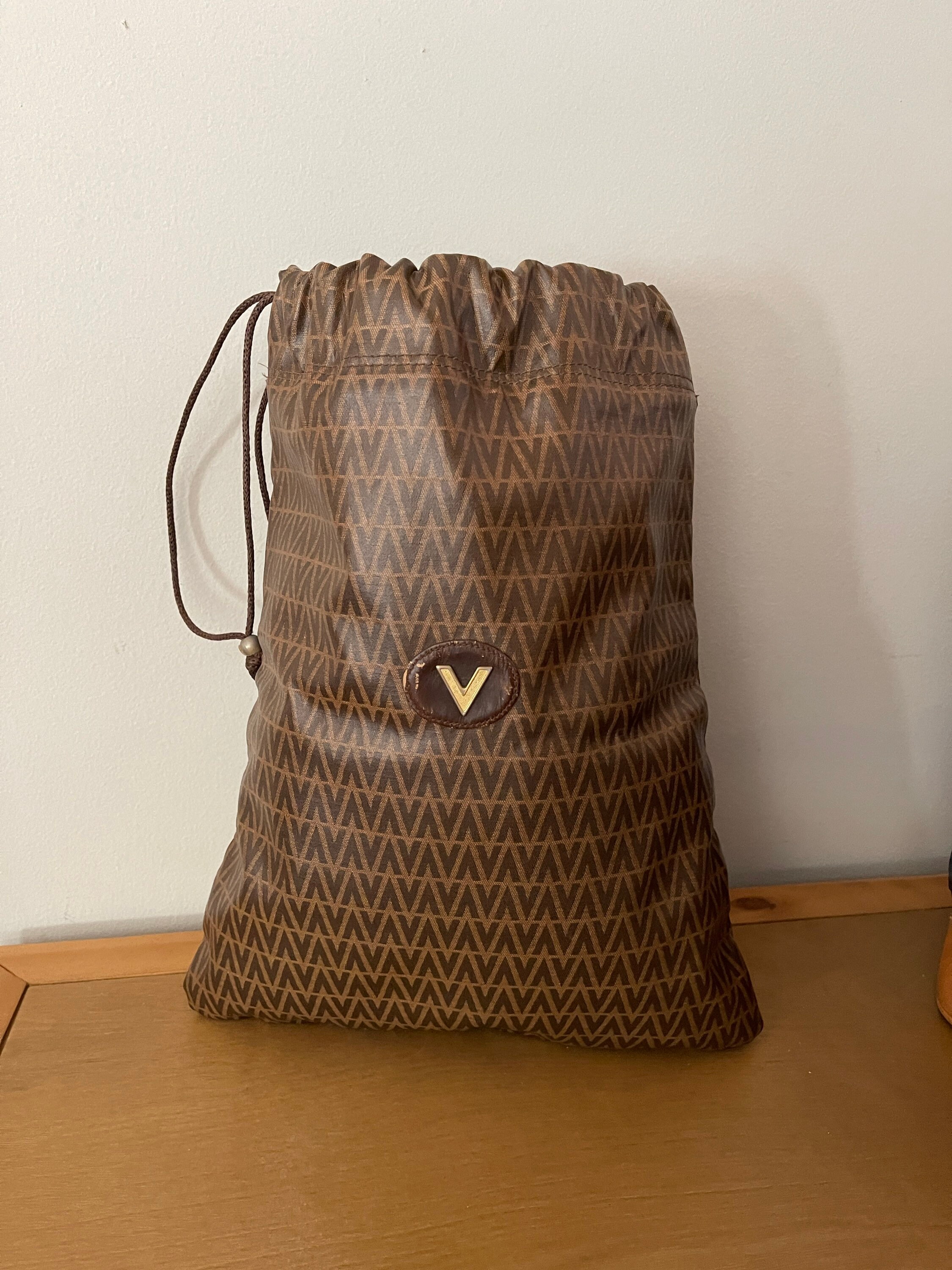 Mario Valentino LOGO Coated Canvas Drawstring Brown Vintage  display picture 3