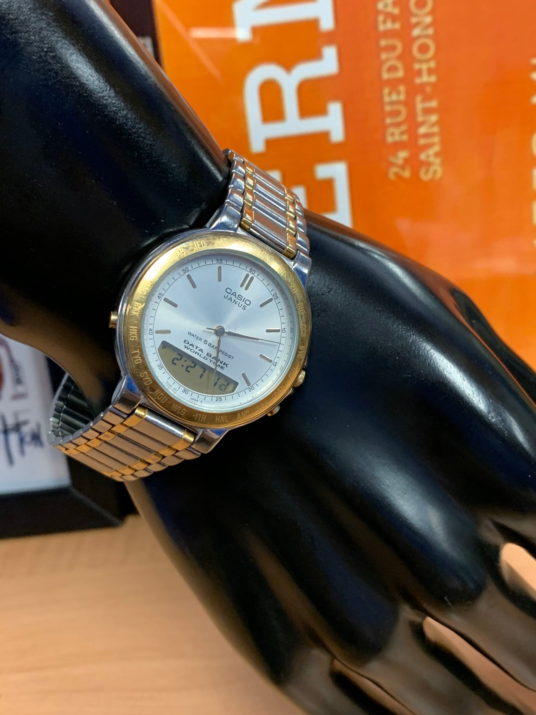 CASIO Janus AB 110 Analog Digital 1980's Vintage Databank