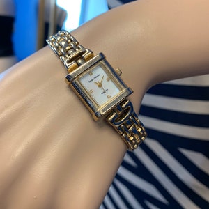 Sergio Valente Damen Vintage Armband Uhr Gold Ton Edelstahl Gut