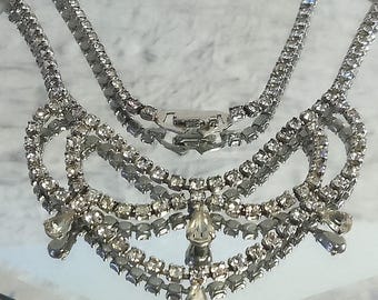 Vintage Festoon Halsband: Facetterade Klara Strassstenar & Droppar, Chokerlång Haklapp