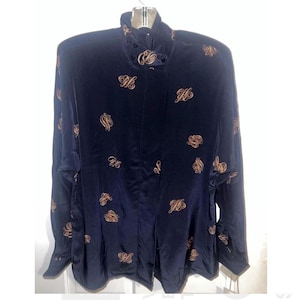 New Vintage Satin Blouse top SECRETARY long sleeve 70s 80s style Navy 100% Silk Blouse Monogram Button-up Ellen Tracy size 10 M L