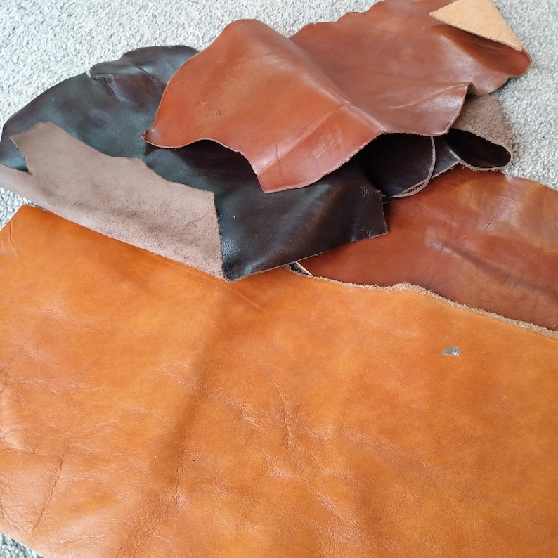 jewellery making or leather work 4 x Mixed Brown Scrap Leather Pieces for craft 029