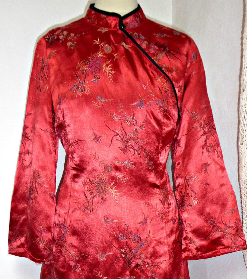 Vintage 60s Chinese Silk Flare Sleeve Mini Dress UK 14