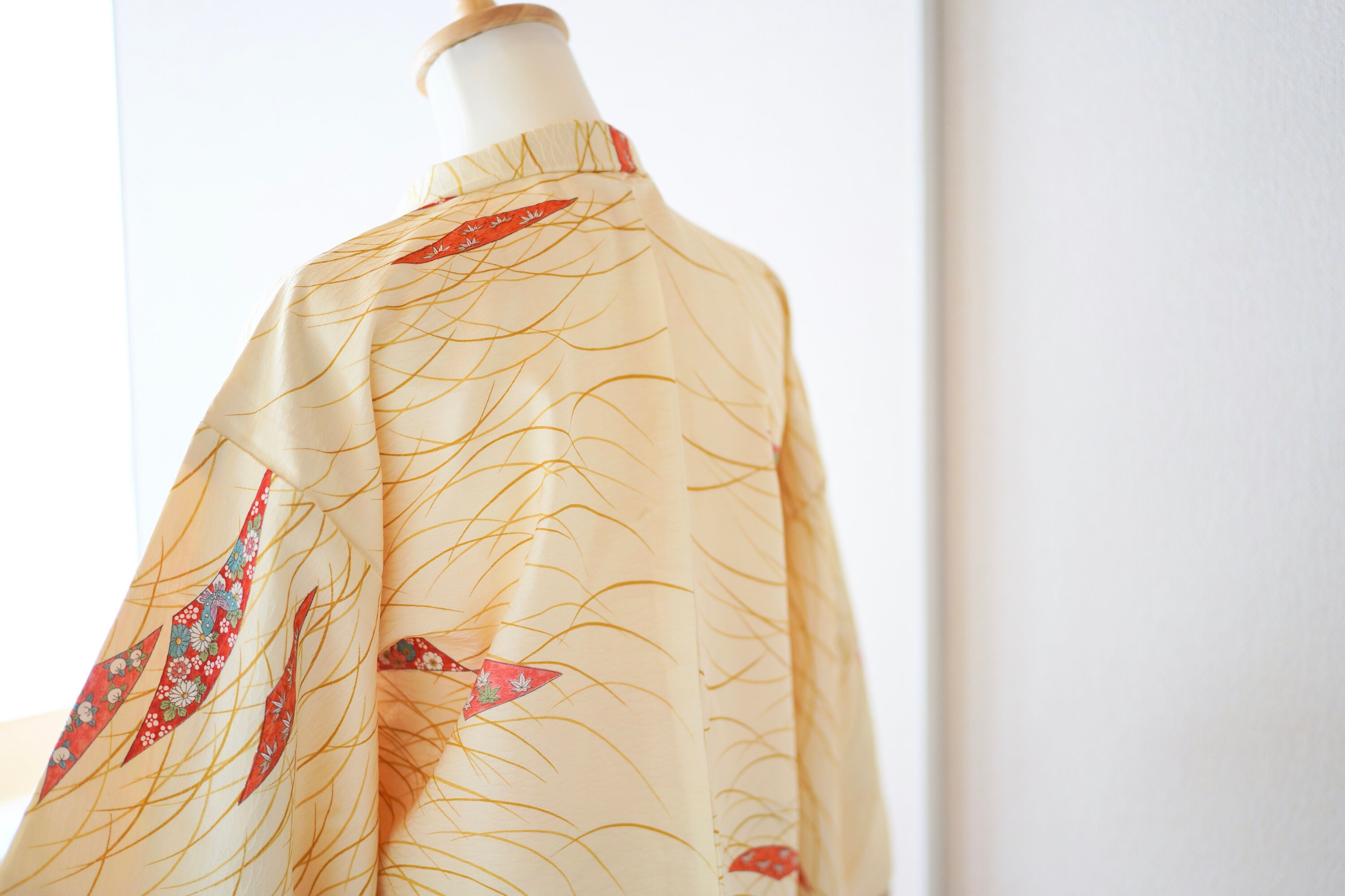 Elegant kimono yellow kimono traditional kimono authentic Etsy