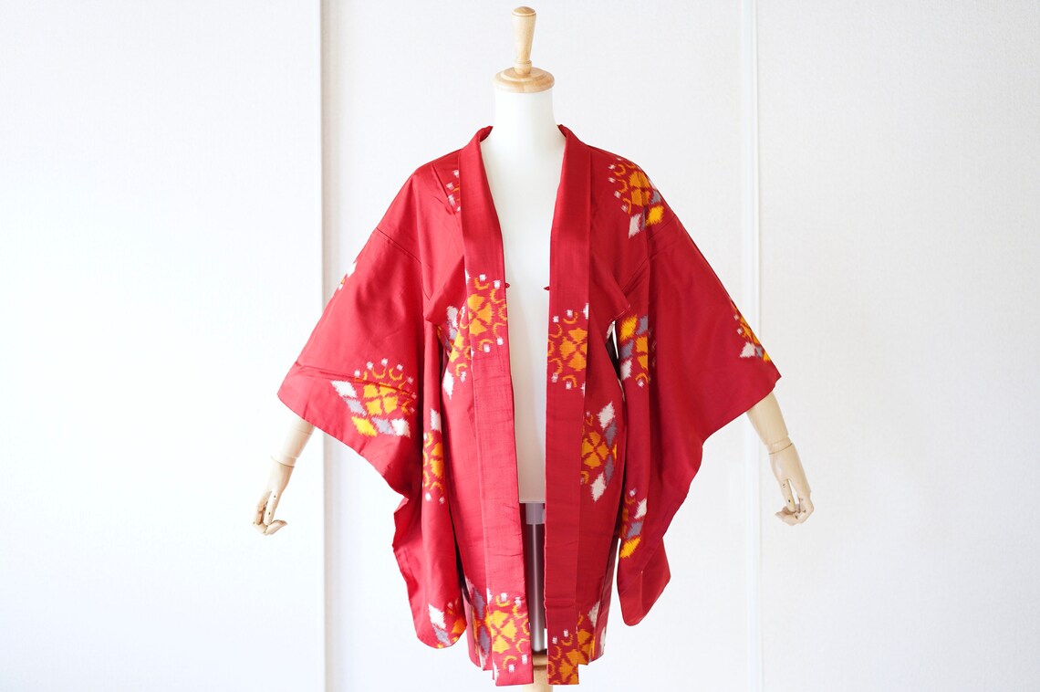 RARE/ red silk kimono Traditional kimono women kimono | Etsy