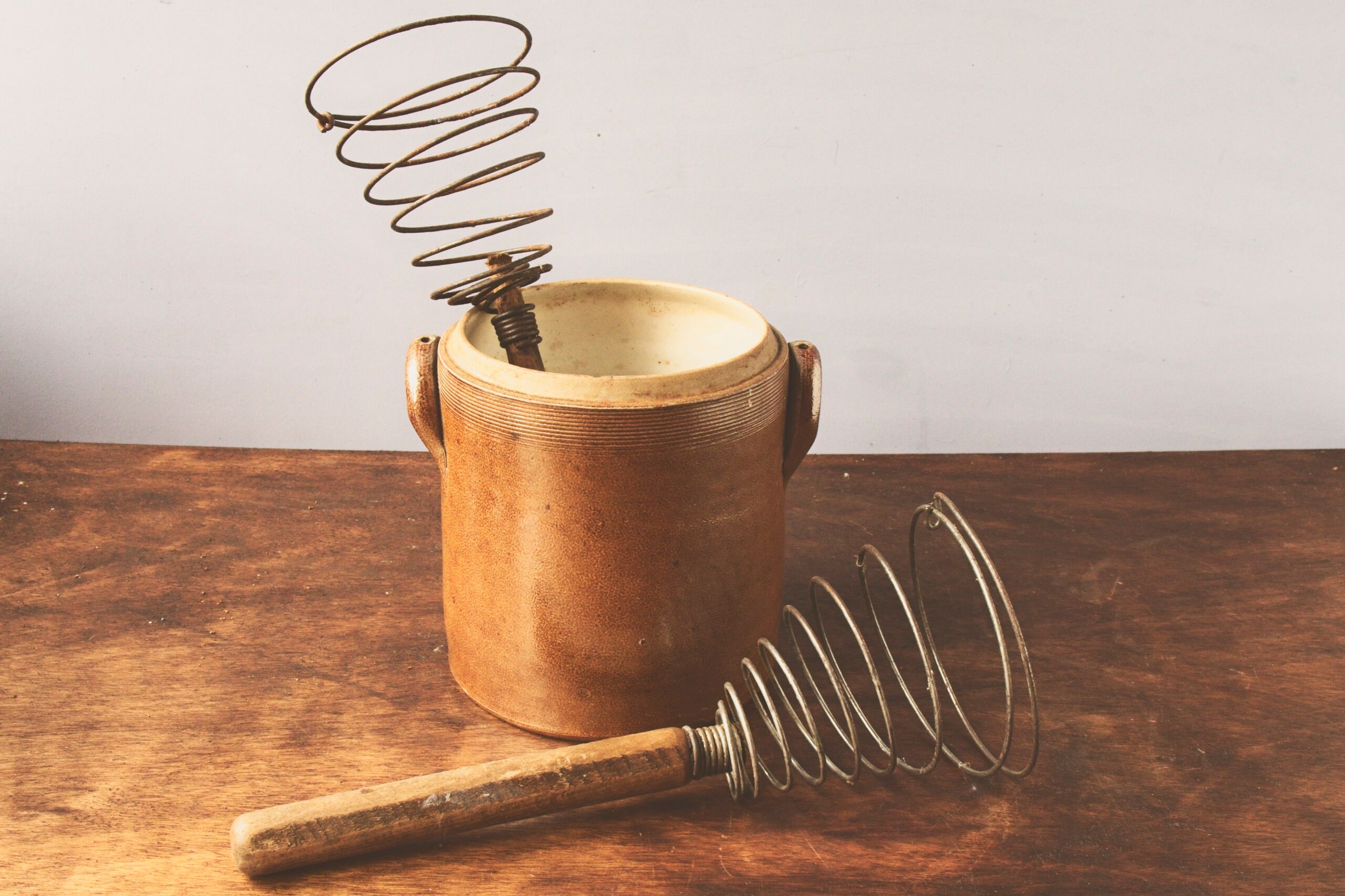 Fouet à Main de Fil Printemps Rustique Français Printemps