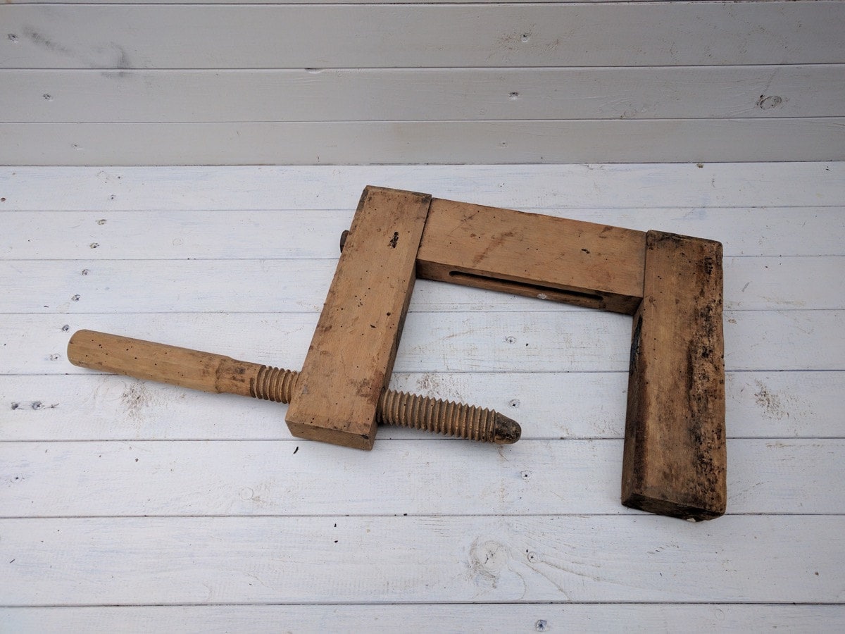 Vintage Wooden Carpenter's Screw Clamp Bookend, Antique Vise Français Woodworking Tool, C Vice